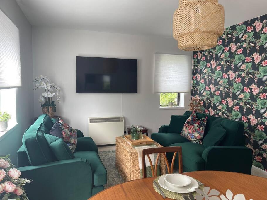 Luxury Spacious 2 Bed Apartment Shilton  Exterior foto
