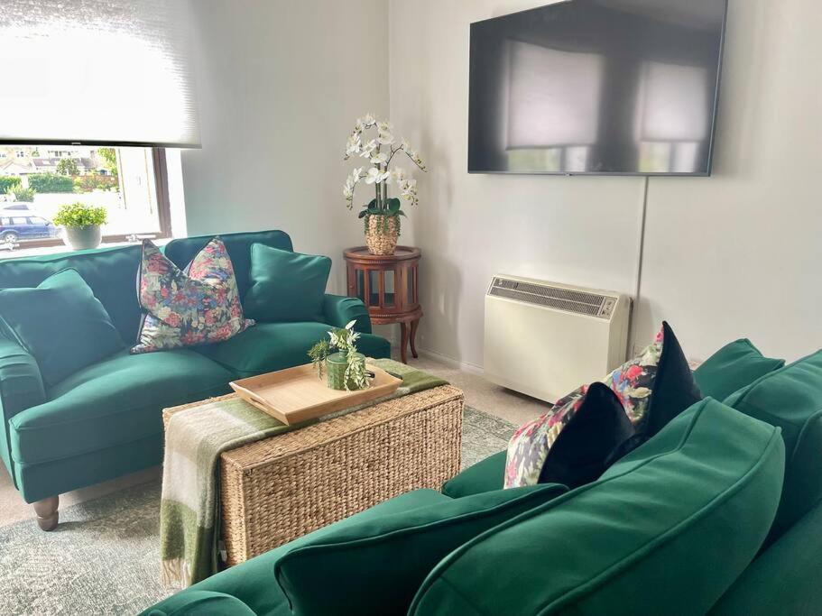Luxury Spacious 2 Bed Apartment Shilton  Exterior foto